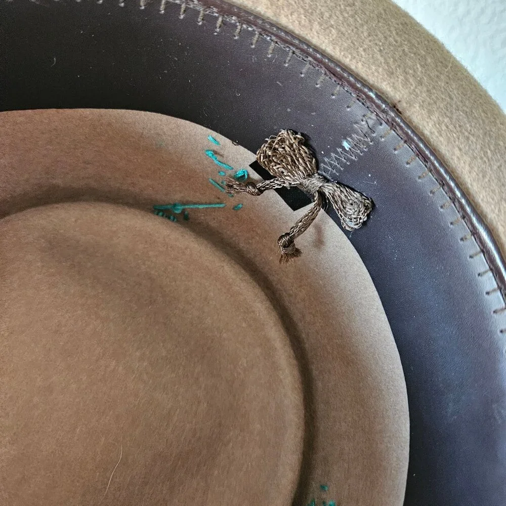 Vintage Tan A. Adams & Spire Hat with OOAK Hand Embroidery Bees Bugs L 7 1/2 - Picture 9 of 9